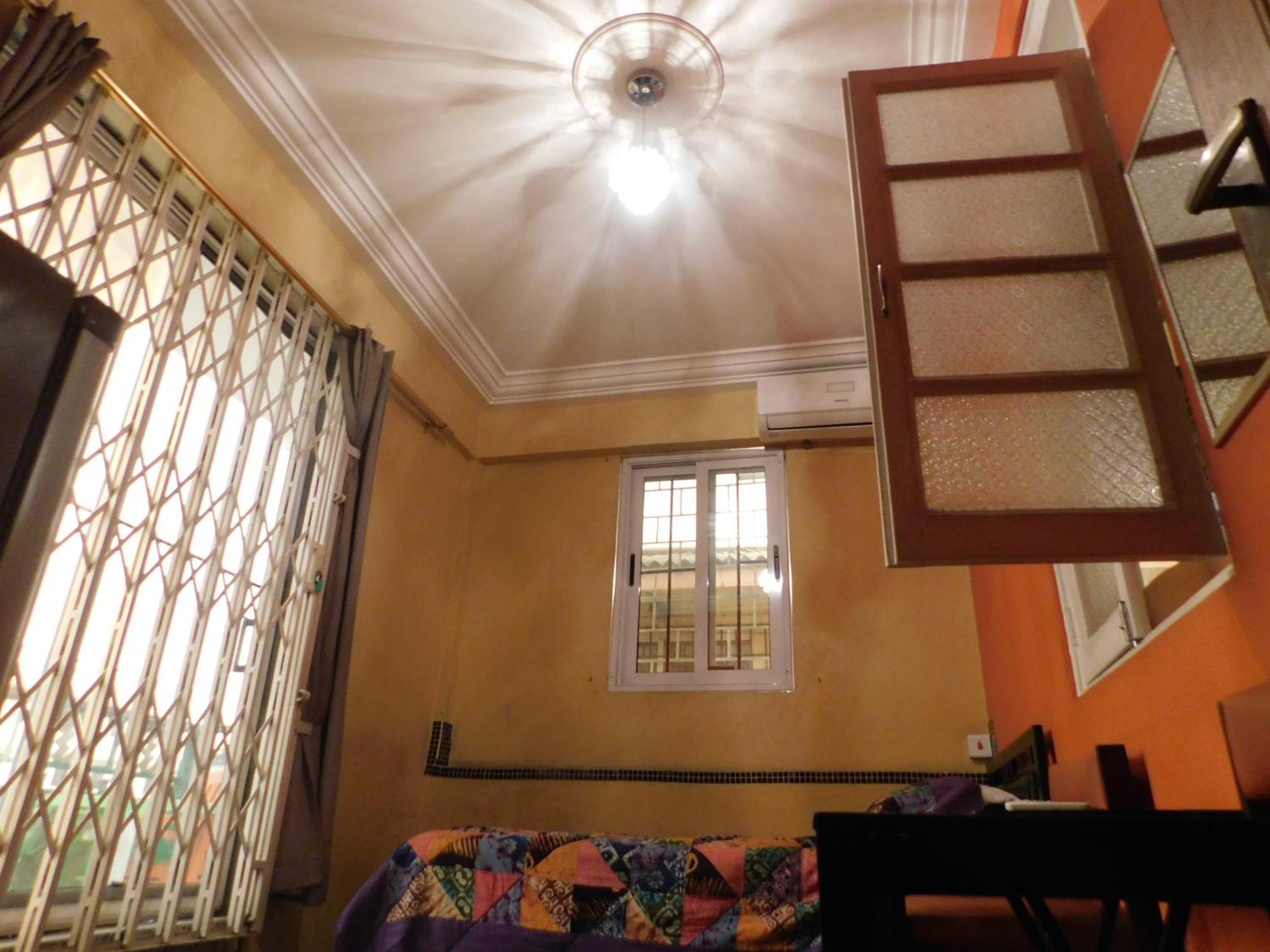 Jesiwa B's Little Palace Accra Bagian luar foto