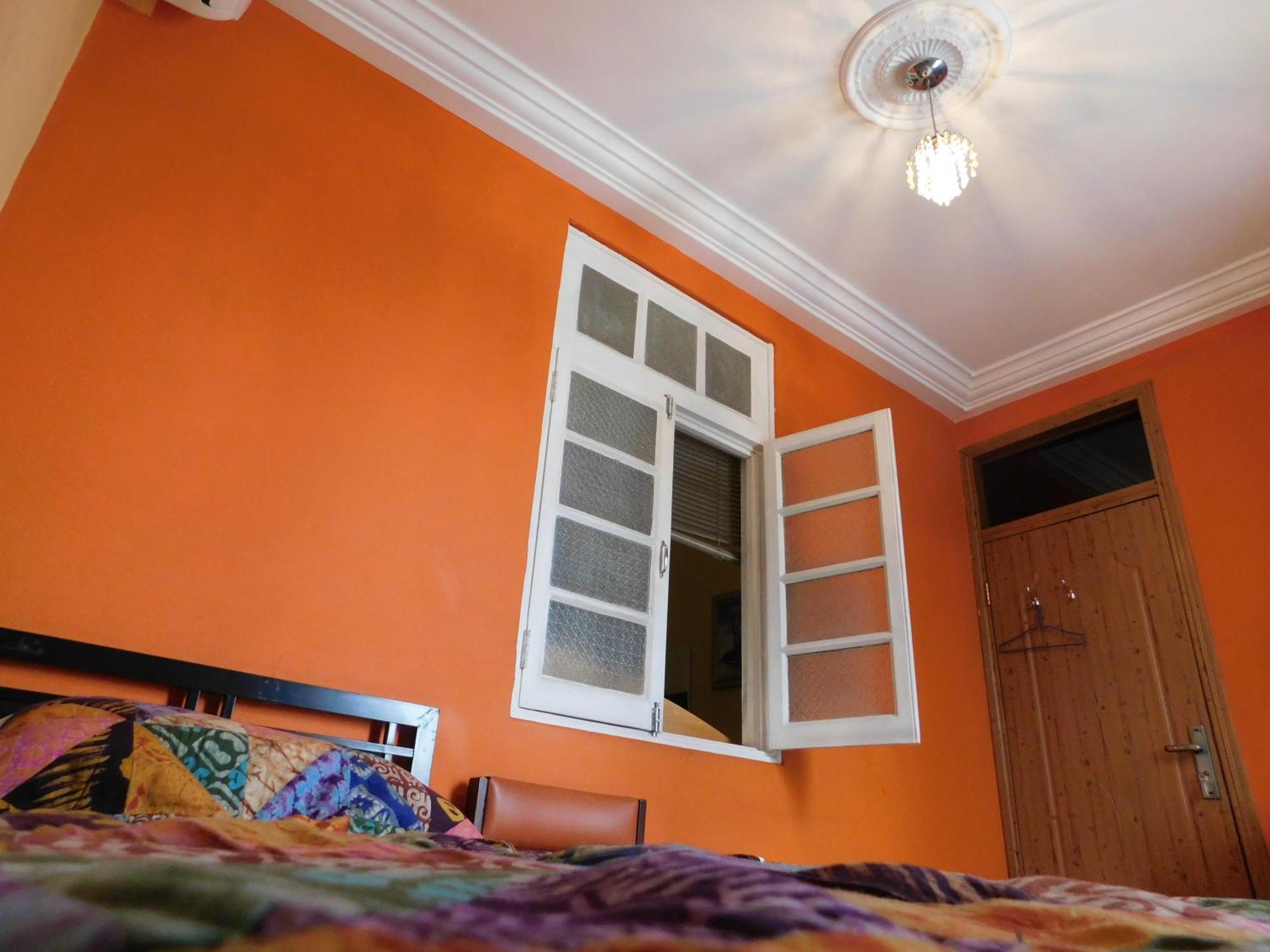 Jesiwa B's Little Palace Accra Bagian luar foto